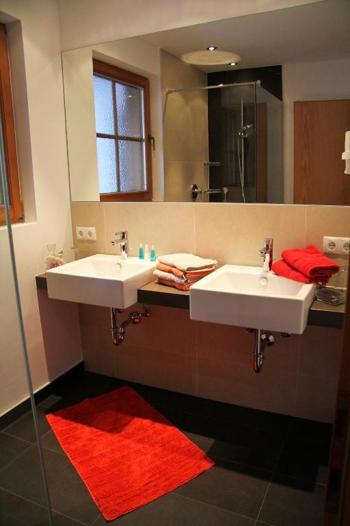 Alberts Bellevue Apartment